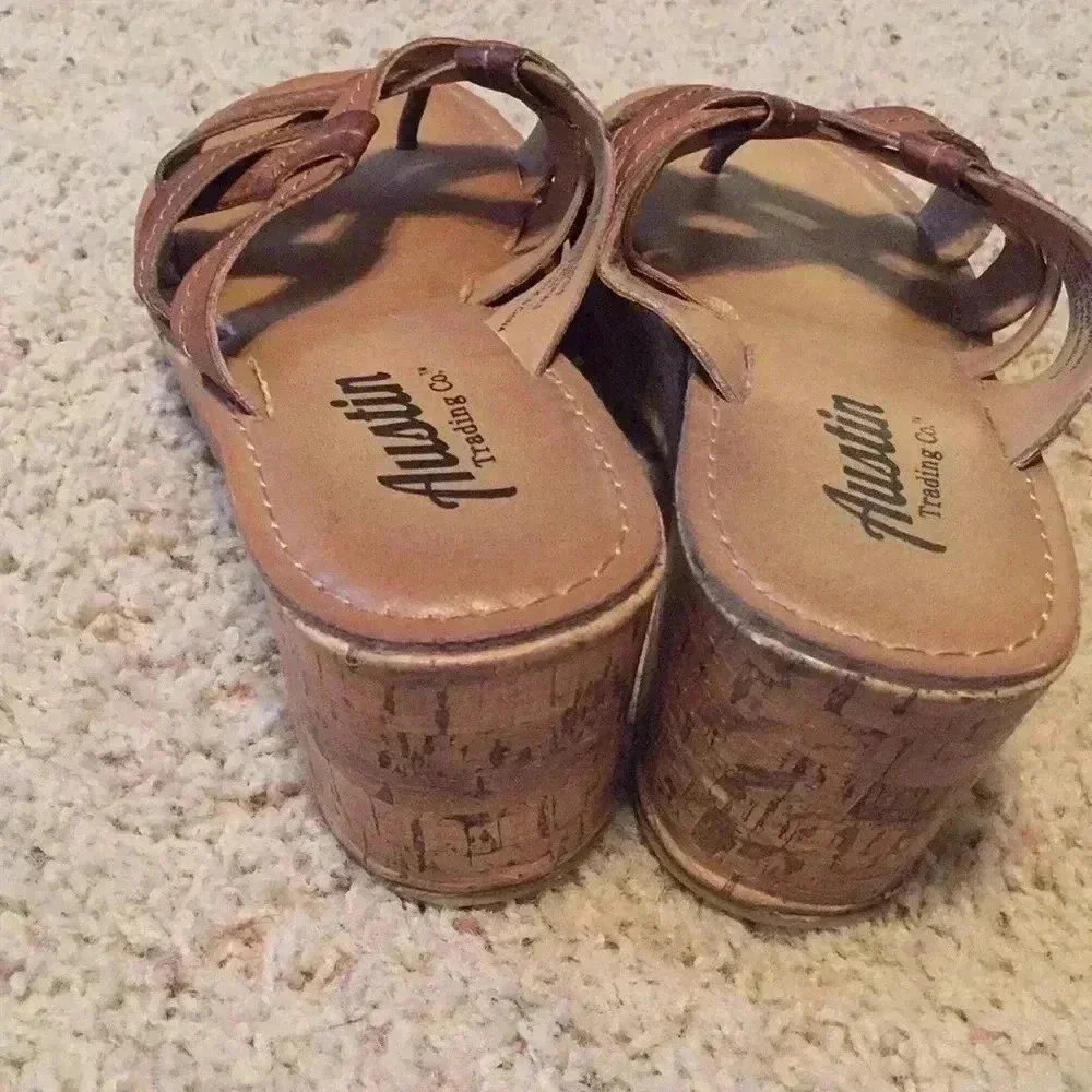 Austin Trading co. Wedges